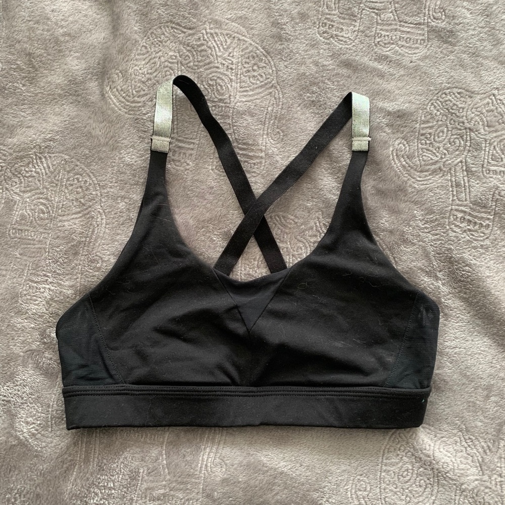 Aerie black top